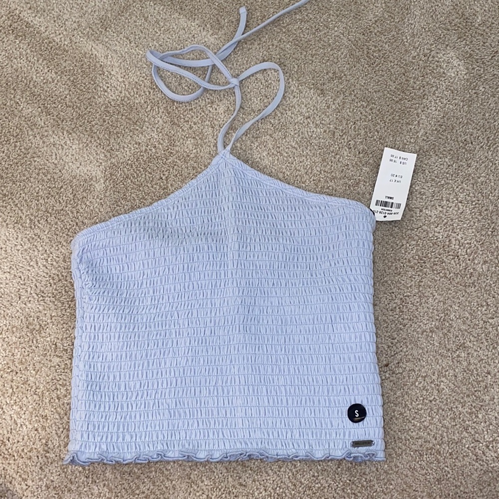 Hollister top